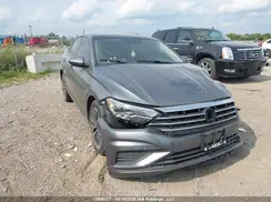 3VWE57BUXKM075608 2019 VOLKSWAGEN JETTA