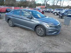 3VWE57BUXKM111135 2019 VOLKSWAGEN JETTA