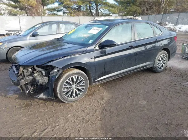 3VWE57BUXKM244784 2019 VOLKSWAGEN JETTA - Image 2