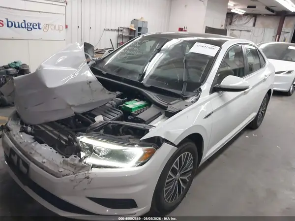 3VWE57BUXKM255932 2019 VOLKSWAGEN JETTA - Image 2