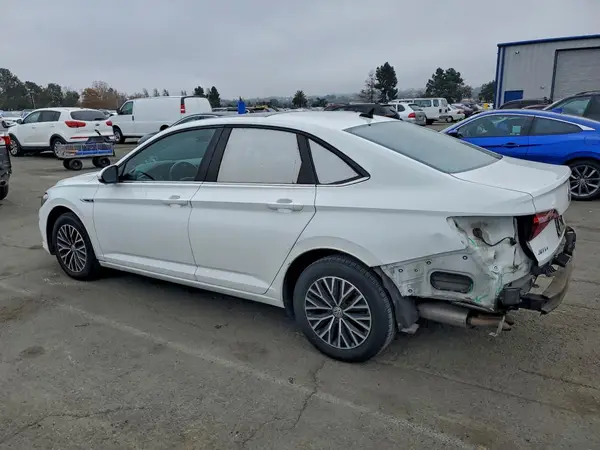 3VWEB7BU0KM232510 2019 VOLKSWAGEN JETTA - Image 2