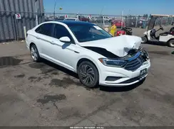 3VWEB7BU0LM041137 2020 VOLKSWAGEN JETTA