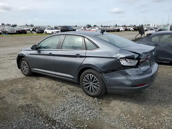 3VWEB7BU1KM133503 2019 VOLKSWAGEN JETTA - Image 2