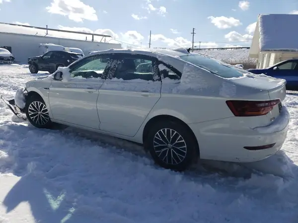 3VWEB7BU1KM252300 2019 VOLKSWAGEN JETTA - Image 2