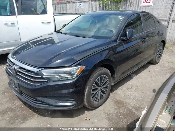 3VWEB7BU1LM015811 2020 VOLKSWAGEN JETTA - Image 2