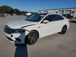 3VWEB7BU2KM268893 2019 VOLKSWAGEN JETTA