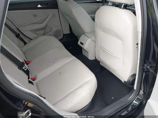 3VWEB7BU2KM273950 2019 VOLKSWAGEN JETTA - Image 8