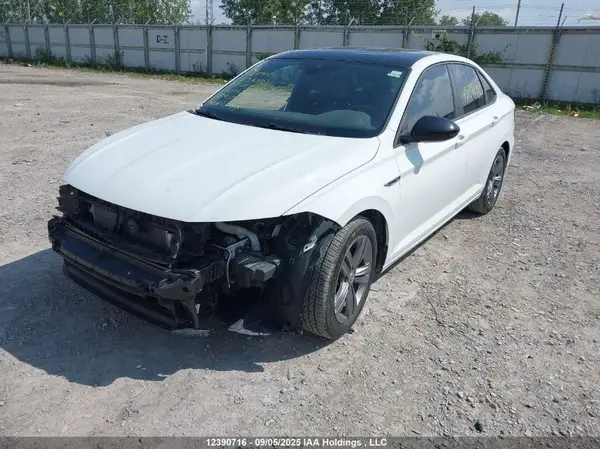 3VWEB7BU2LM043973 2020 VOLKSWAGEN JETTA - Image 2