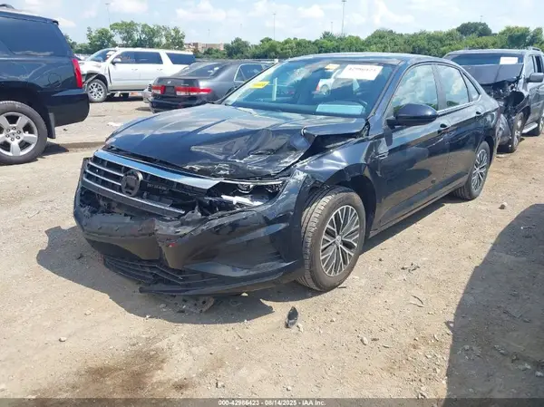3VWEB7BU4KM160162 2019 VOLKSWAGEN JETTA - Image 2