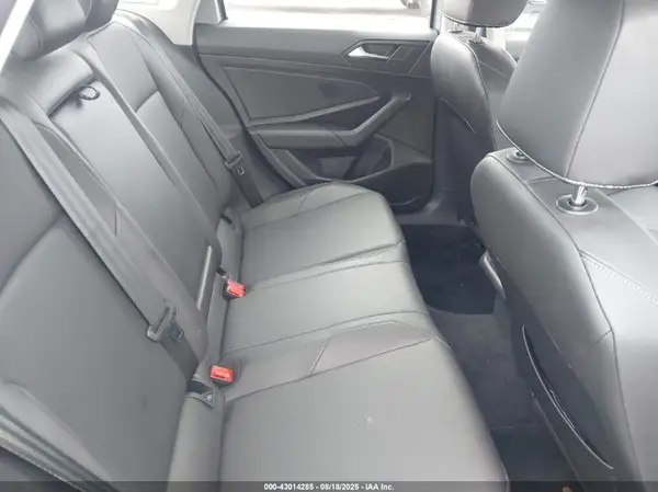 3VWEB7BU4KM238035 2019 VOLKSWAGEN JETTA - Image 8