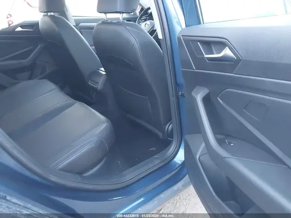 3VWEB7BU4LM075324 2020 VOLKSWAGEN JETTA - Image 8