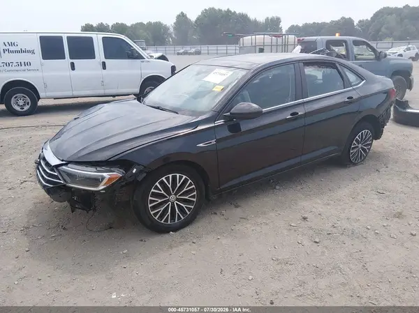 3VWEB7BU7KM194970 2019 VOLKSWAGEN JETTA - Image 2