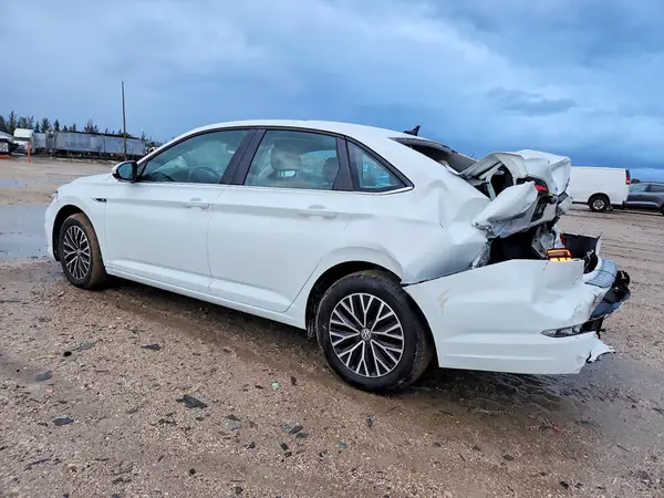 3VWEB7BU7KM241639 2019 VOLKSWAGEN JETTA - Image 2
