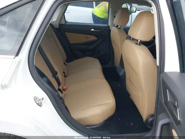 3VWEB7BU9KM236281 2019 VOLKSWAGEN JETTA - Image 8