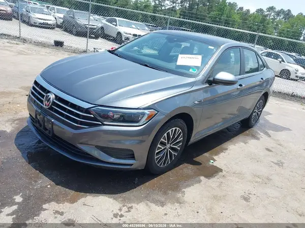 3VWEB7BU9KM268499 2019 VOLKSWAGEN JETTA - Image 2