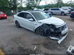 3VWEB7BU9LM070975 2020 VOLKSWAGEN JETTA