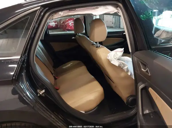 3VWEB7BUXKM156892 2019 VOLKSWAGEN JETTA - Image 8