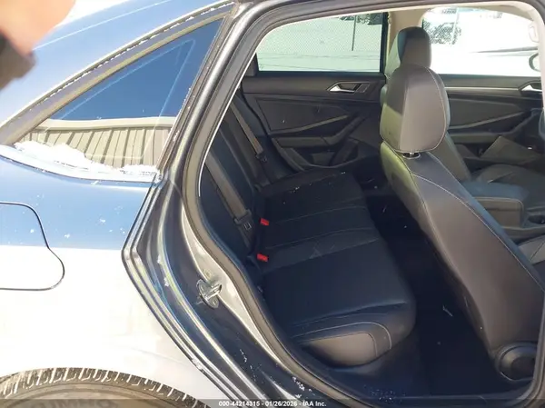 3VWEB7BUXKM228562 2019 VOLKSWAGEN JETTA - Image 8