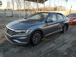 3VWEB7BUXKM240940 2019 VOLKSWAGEN JETTA