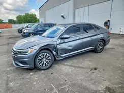 3VWEB7BUXKM248018 2019 VOLKSWAGEN JETTA