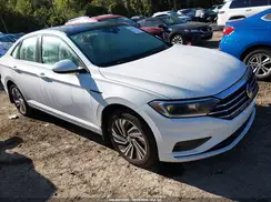 3VWEB7BUXLM026726 2020 VOLKSWAGEN JETTA