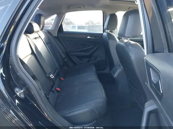 3VWEB7BUXLM053117 2020 VOLKSWAGEN JETTA - Image 8