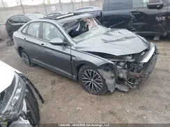 3VWEB7BUXLM073299 2020 VOLKSWAGEN JETTA
