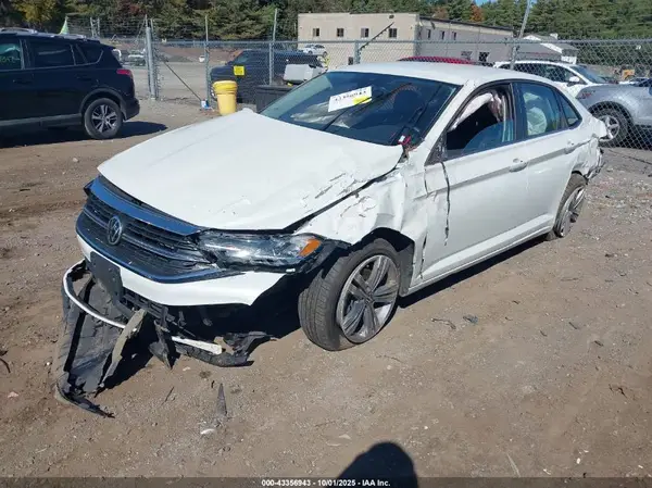 3VWEM7BU0NM013917 2022 VOLKSWAGEN JETTA - Image 2