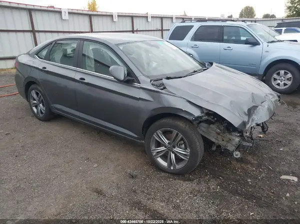 3VWEM7BU0RM013762 2024 VOLKSWAGEN JETTA - Image 1