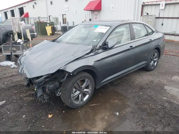 3VWEM7BU0RM013762 2024 VOLKSWAGEN JETTA - Image 2