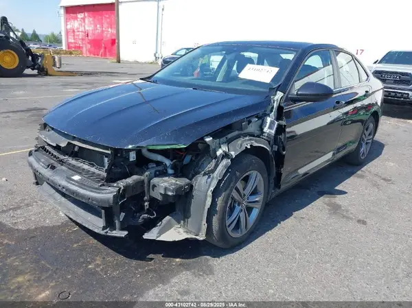 3VWEM7BU0RM033395 2024 VOLKSWAGEN JETTA - Image 2