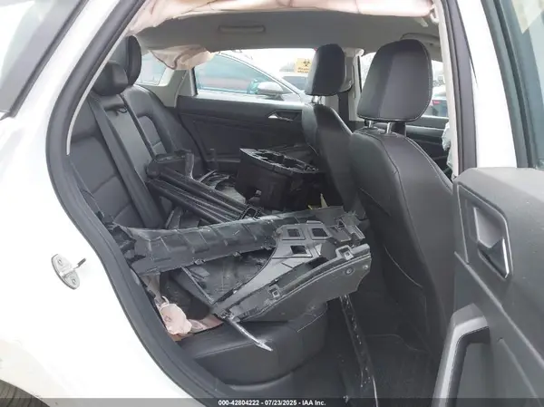 3VWEM7BU3RM059831 2024 VOLKSWAGEN JETTA - Image 8