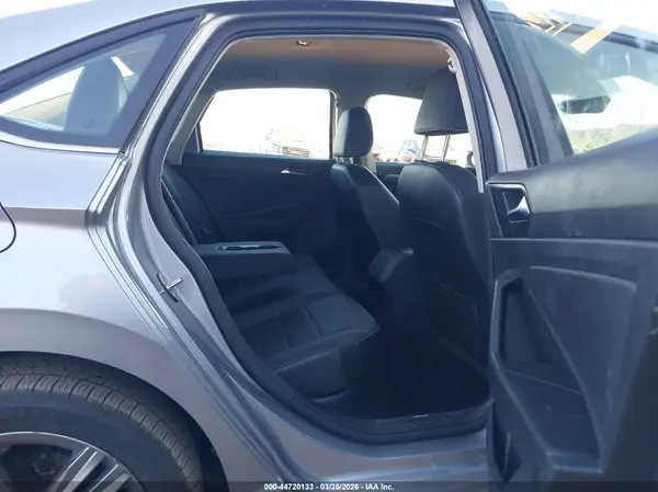 3VWEM7BU4RM015174 2024 VOLKSWAGEN JETTA - Image 8