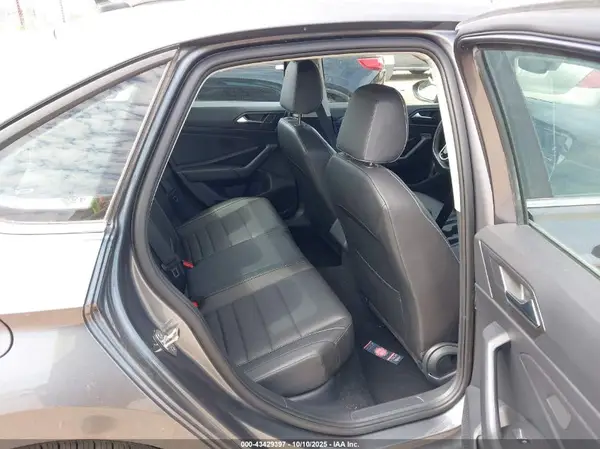 3VWEM7BU4RM042424 2024 VOLKSWAGEN JETTA - Image 8