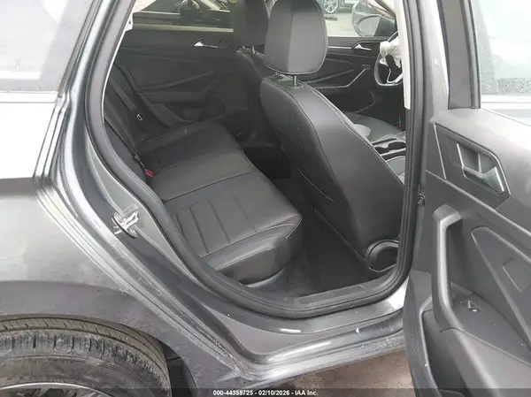 3VWEM7BU5RM073956 2024 VOLKSWAGEN JETTA - Image 8