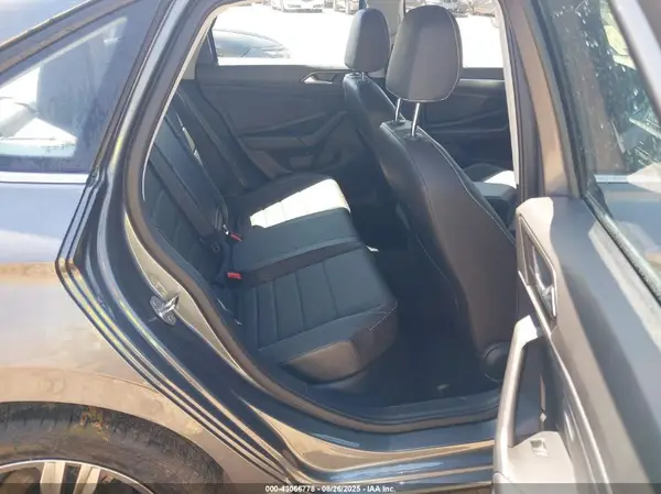 3VWEM7BU6RM009425 2024 VOLKSWAGEN JETTA - Image 8