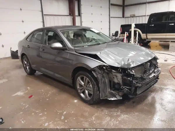 3VWEM7BU6RM047785 2024 VOLKSWAGEN JETTA - Image 1