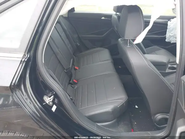 3VWEM7BU6RM078860 2024 VOLKSWAGEN JETTA - Image 8