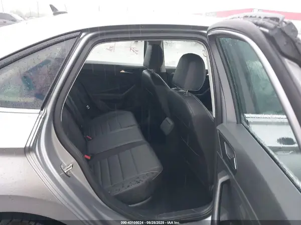 3VWEM7BU7RM009692 2024 VOLKSWAGEN JETTA - Image 8