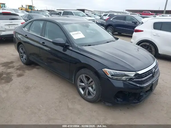 3VWEM7BU8RM007787 2024 VOLKSWAGEN JETTA - Image 1