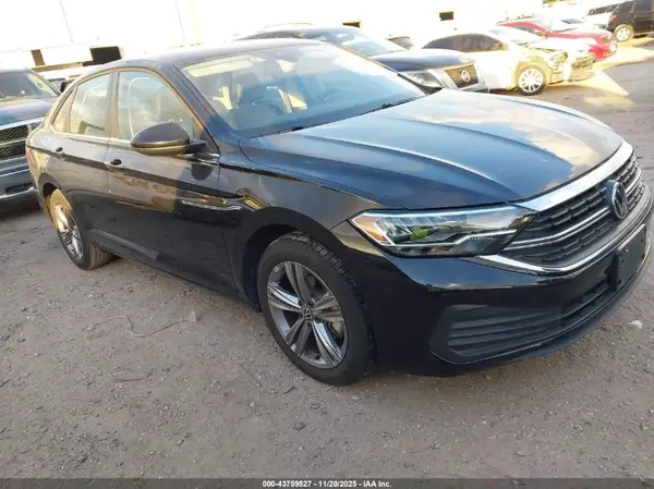 3VWEM7BU8RM080240 2024 VOLKSWAGEN JETTA - Image 1