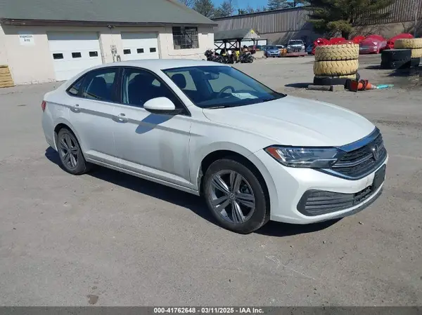 3VWEM7BU9RM068985 2024 VOLKSWAGEN JETTA - Image 1