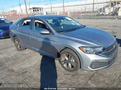 3VWEM7BUXNM000785 2022 VOLKSWAGEN JETTA