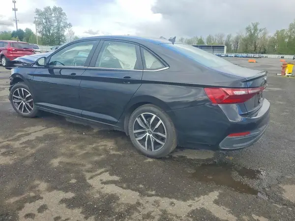 3VWEX7BU2SM023884 2025 VOLKSWAGEN JETTA - Image 2