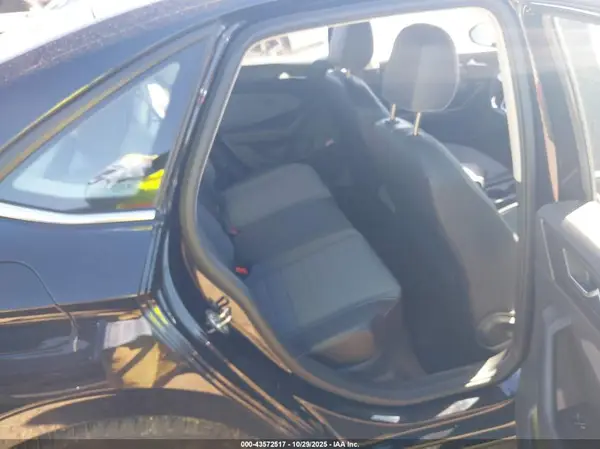 3VWEX7BU3SM025806 2025 VOLKSWAGEN JETTA - Image 8