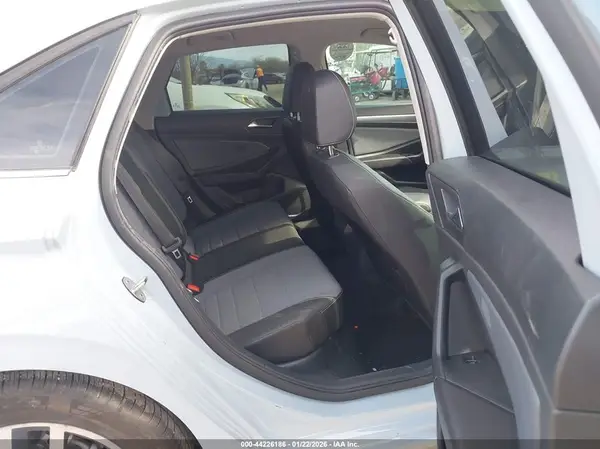 3VWEX7BU5SM076790 2025 VOLKSWAGEN JETTA - Image 8