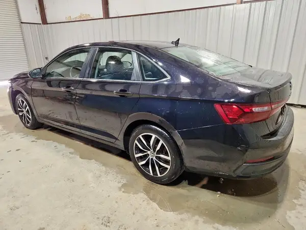 3VWEX7BU7SM018843 2025 VOLKSWAGEN JETTA - Image 2