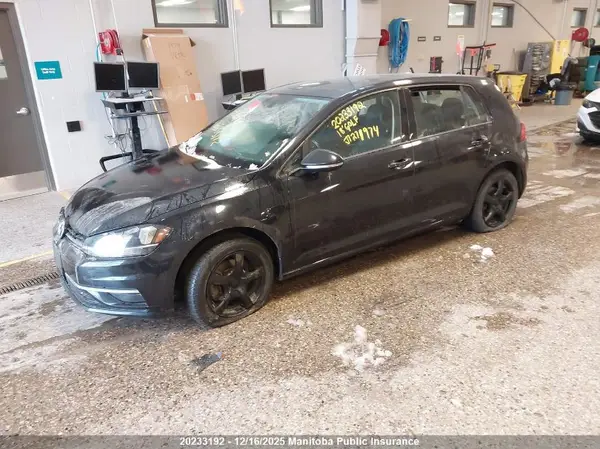 3VWG17AU1JM271974 2018 VOLKSWAGEN GOLF - Image 2