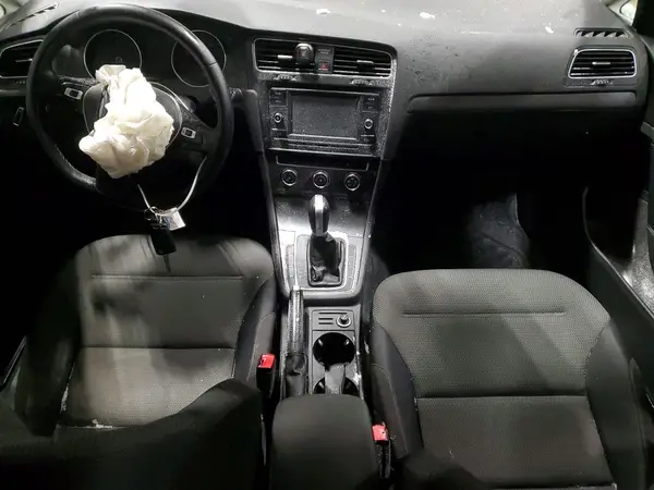 3VWG17AU1JM277001 2018 VOLKSWAGEN GOLF - Image 8