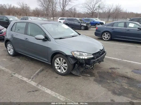 3VWG17AU3JM256487 2018 VOLKSWAGEN GOLF - Image 1